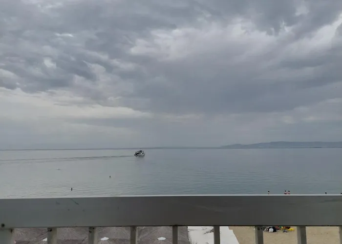 Al Mare Studio #1
